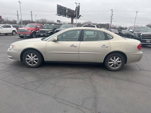 Used 2008 Buick LaCrosse CX image 6