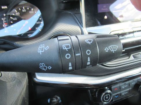 Used 2023 Jeep Compass Trailhawk image 33