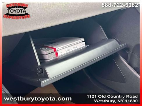 Used 2026 Toyota Corolla Cross LE w/ Cold Weather Package AWD/4WD image 27