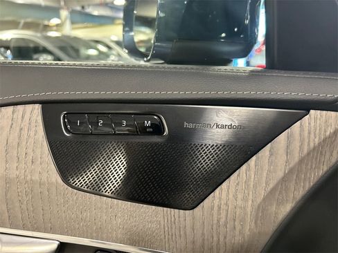 Certified 2023 Volvo XC90 T8 Ultimate image 21