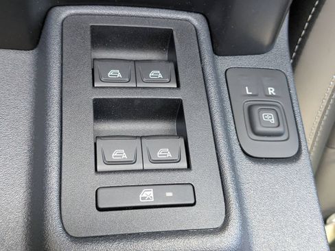 New 2025 Ford Bronco Outer Banks w/ Sasquatch Package AWD/4WD image 25