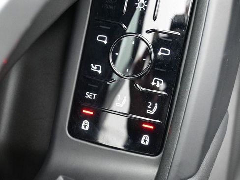 Certified 2025 Audi Q5 Premium w/ Convenience Package image 13