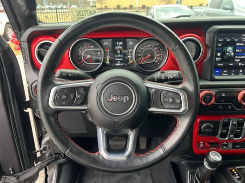 Used 2021 Jeep Wrangler Unlimited Rubicon image 29