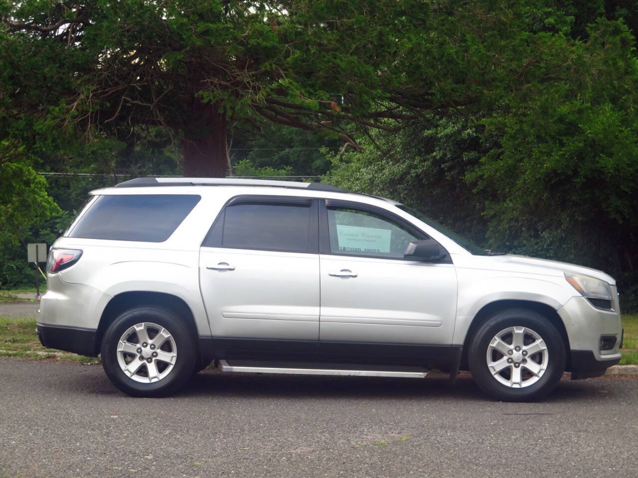 Used 2014 GMC Acadia SLE AWD/4WD image 5