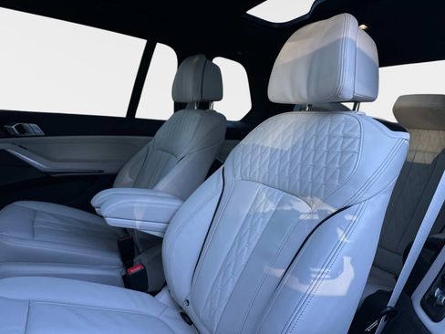 New 2026 BMW X7 xDrive40i w/ M Sport Package image 12