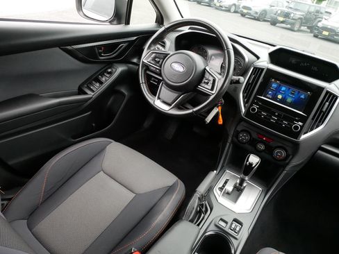 Used 2019 Subaru Crosstrek 2.0i Premium w/ Popular Package #2 AWD/4WD image 9