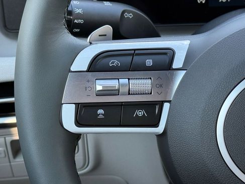 New 2026 Hyundai Tucson Limited image 18