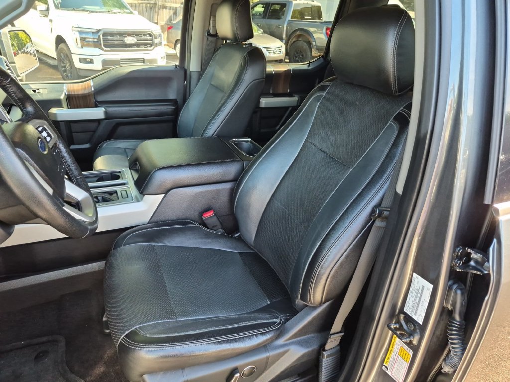 Used 2016 Ford F150 Lariat w/ Equipment Group 502A Luxury AWD/4WD image 20