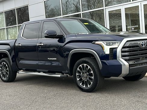 Used 2023 Toyota Tundra Limited image 2