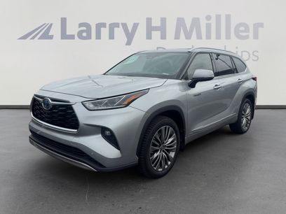 Used 2021 Toyota Highlander Platinum