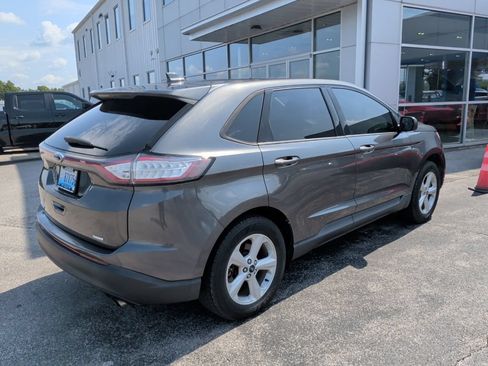 Used 2018 Ford Edge SE AWD/4WD image 3