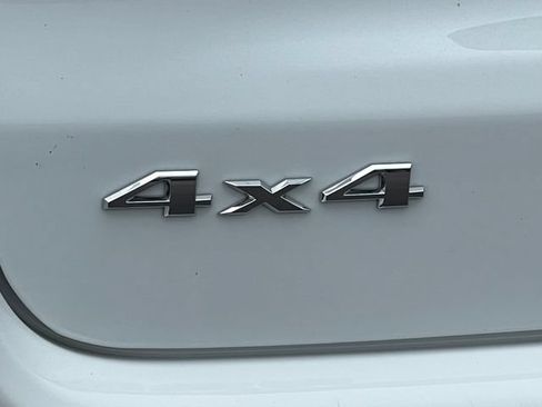 Used 2026 Jeep Compass Limited AWD/4WD image 2