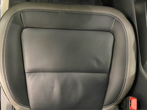 New 2025 Ford Bronco Outer Banks w/ Sasquatch Package image 42