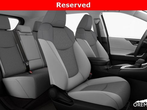 New 2025 Toyota RAV4 XLE image 6