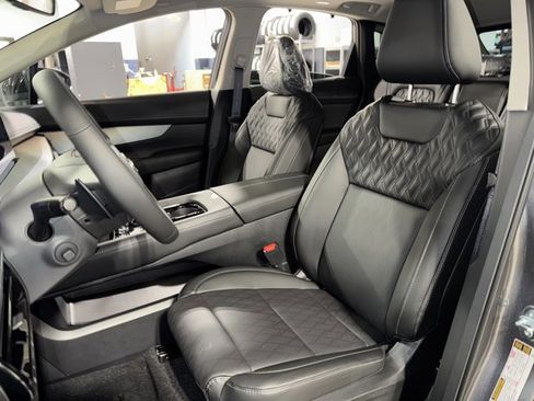 New 2026 Nissan Murano Platinum image 17