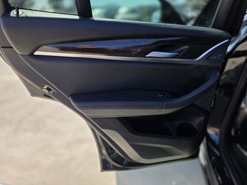 Used 2018 BMW X3 xDrive30i image 12