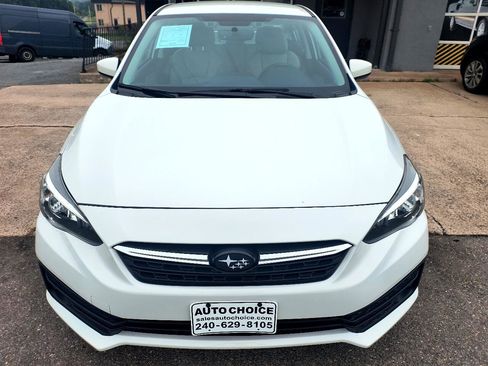 Used 2022 Subaru Impreza 2.0i Premium image 4