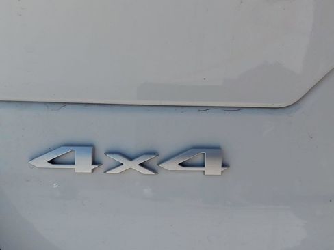 New 2026 Jeep Grand Cherokee Limited w/ Trailer Tow Package image 19