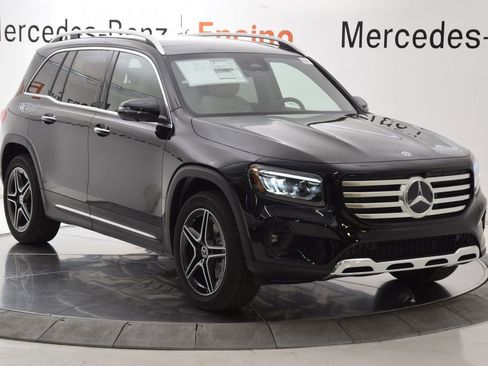New 2026 Mercedes-Benz GLB 250 image 8