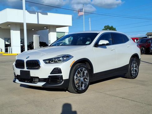 Used 2023 BMW X2 sDrive28i w/ Convenience Package FWD image 1
