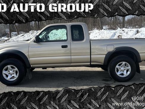Used 2004 Toyota Tacoma 4x4 Xtracab image 1