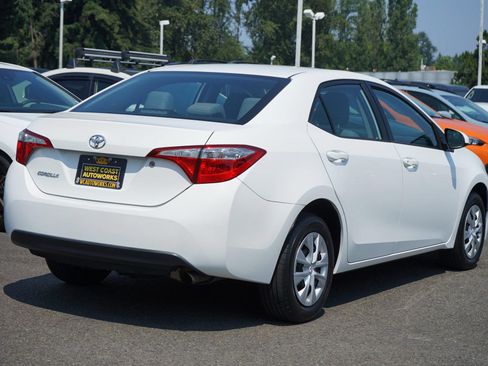 Used 2016 Toyota Corolla L FWD image 5
