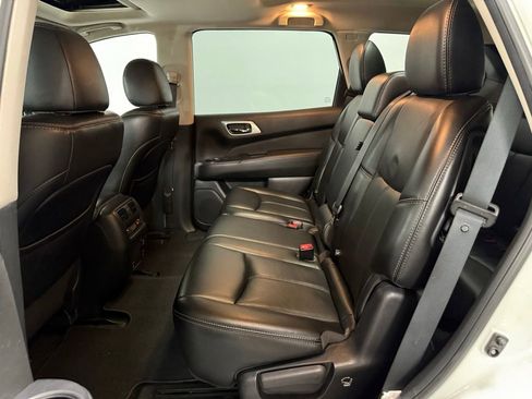 Used 2017 Nissan Pathfinder SL w/ SL Premium Package AWD/4WD image 20