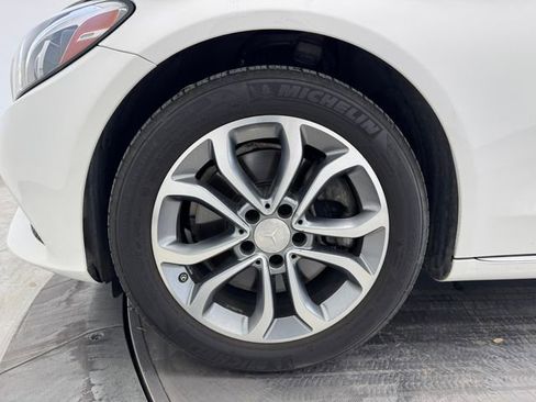 Used 2015 Mercedes-Benz C 300 4MATIC Sedan image 9