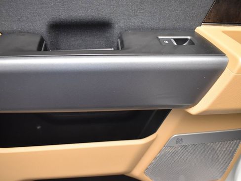 Used 2025 Ford F250 Lariat w/ Lariat Ultimate Package image 14