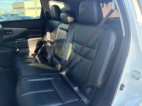 Used 2023 Nissan Murano SV w/ SV Midnight Edition Package image 14