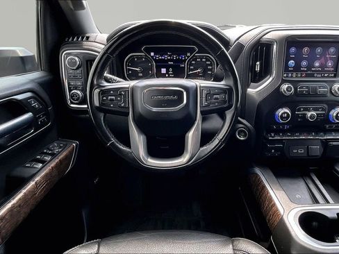 Used 2023 GMC Sierra 2500 Denali AWD/4WD image 5
