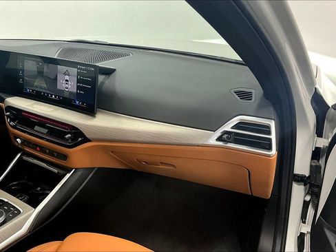 New 2025 BMW 330i Sedan w/ Convenience Package RWD image 10