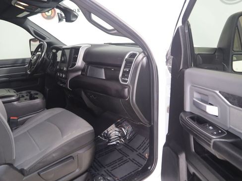Used 2023 RAM 2500 Big Horn w/ Level 1 Equipment Group AWD/4WD image 36
