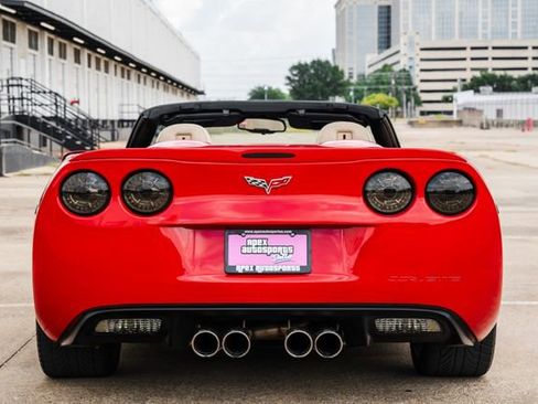 Used 2006 Chevrolet Corvette Convertible image 17