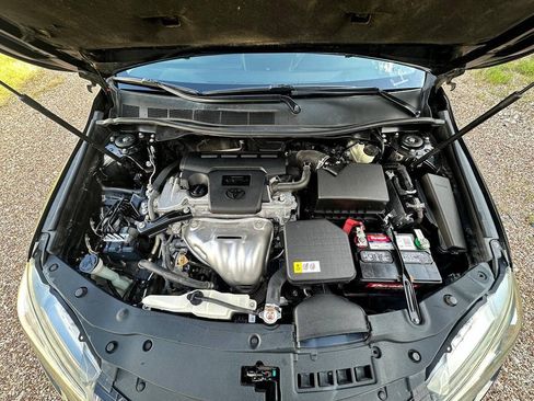 Used 2017 Toyota Camry SE FWD image 26