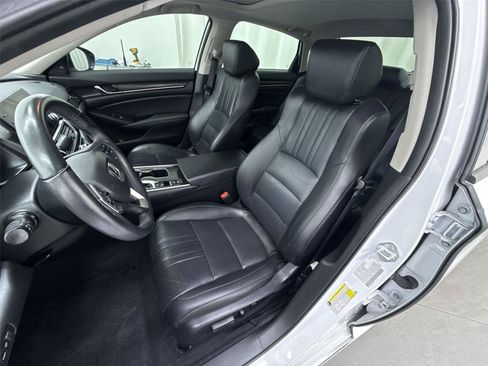 Used 2021 Honda Accord EX-L image 19