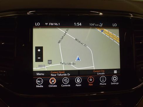 Used 2019 Jeep Grand Cherokee Overland AWD/4WD image 25