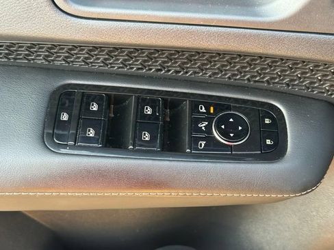 Certified 2023 Nissan Ariya AWD image 20