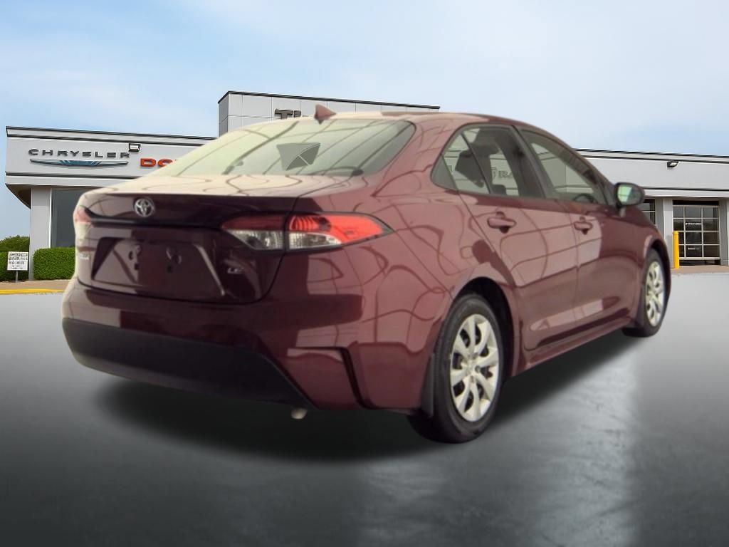 Used 2026 Toyota Corolla LE FWD image 6