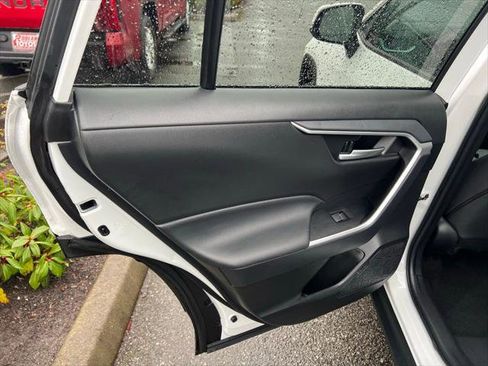 Certified 2025 Toyota RAV4 XLE image 14