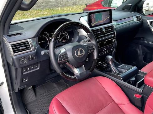 Certified 2023 Lexus GX 460 Premium w/ Premium Package AWD/4WD image 17