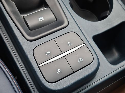 Used 2023 Ford Maverick Lariat w/ Lariat Luxury Package image 10