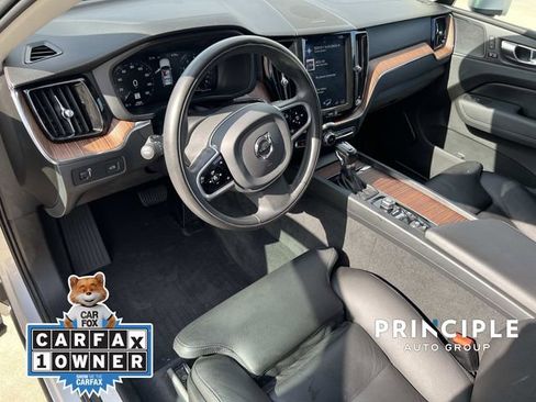 Used 2020 Volvo XC60 T5 Inscription w/ Protection Package Premier image 17
