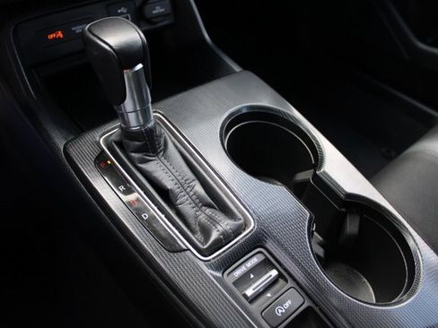 Used 2024 Honda Civic Sport image 10