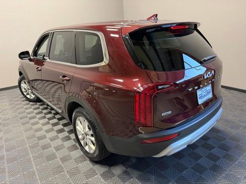 Used 2022 Kia Telluride LX AWD/4WD image 9