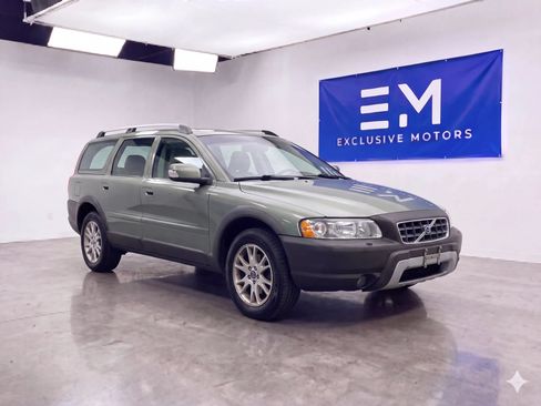 Used 2007 Volvo XC70 AWD/4WD image 1