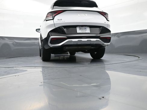 Certified 2023 Kia Sportage SX AWD/4WD image 32