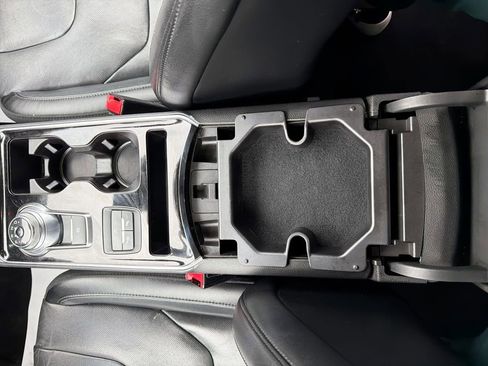 Used 2020 Ford Edge Titanium w/ Equipment Group 301A image 34