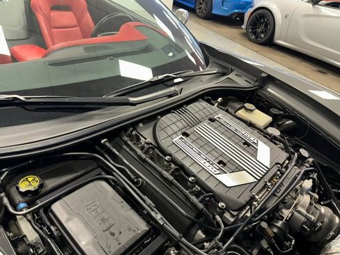 Used 2016 Chevrolet Corvette Z06 w/ 3LZ Preferred Equipment Group RWD image 28