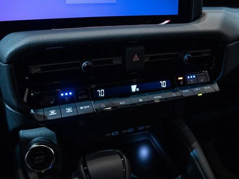 New 2026 Toyota Land Cruiser Base image 29